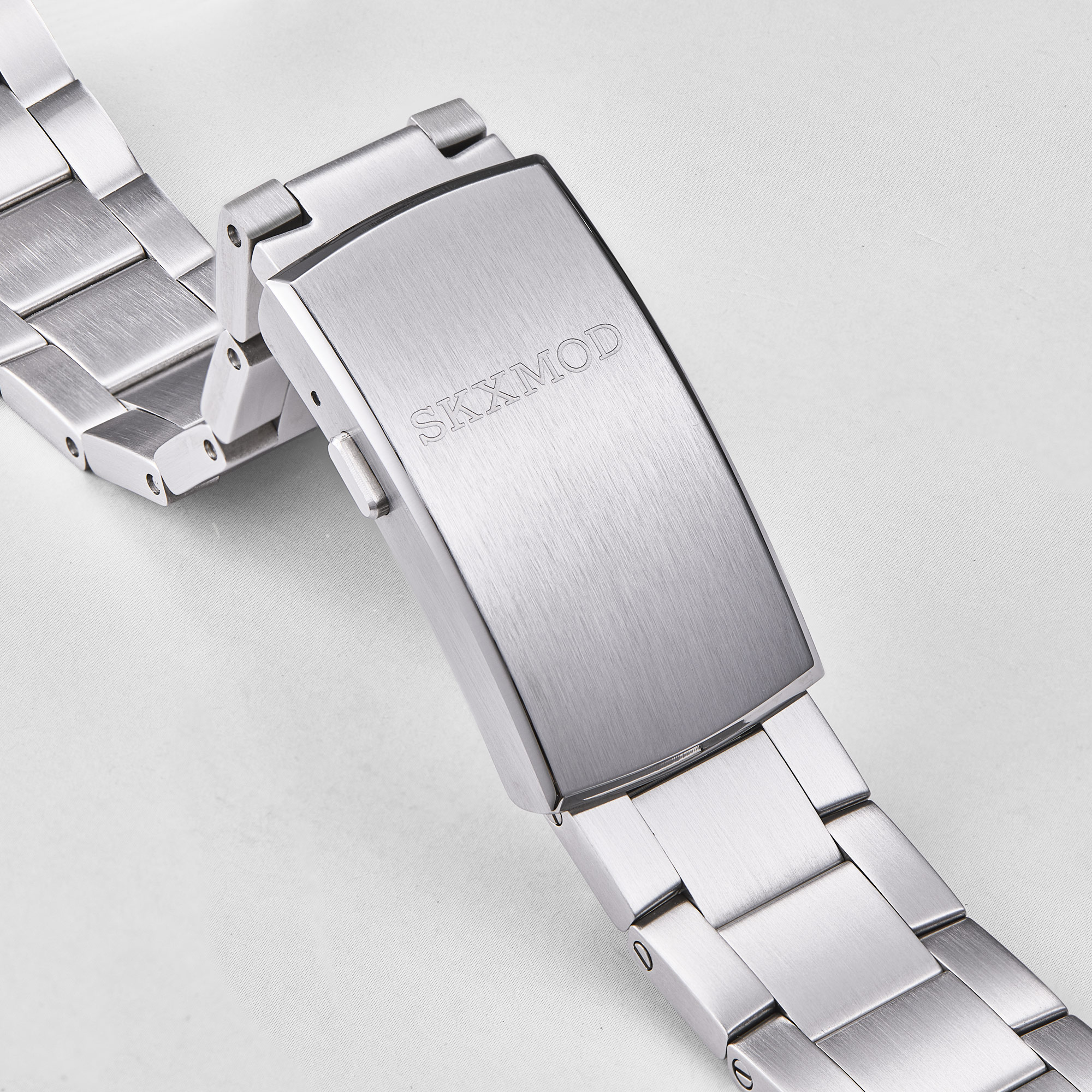 Bracelet for SKXMOD AE-1200/1300 & WS-1600/1700 Modding Kits