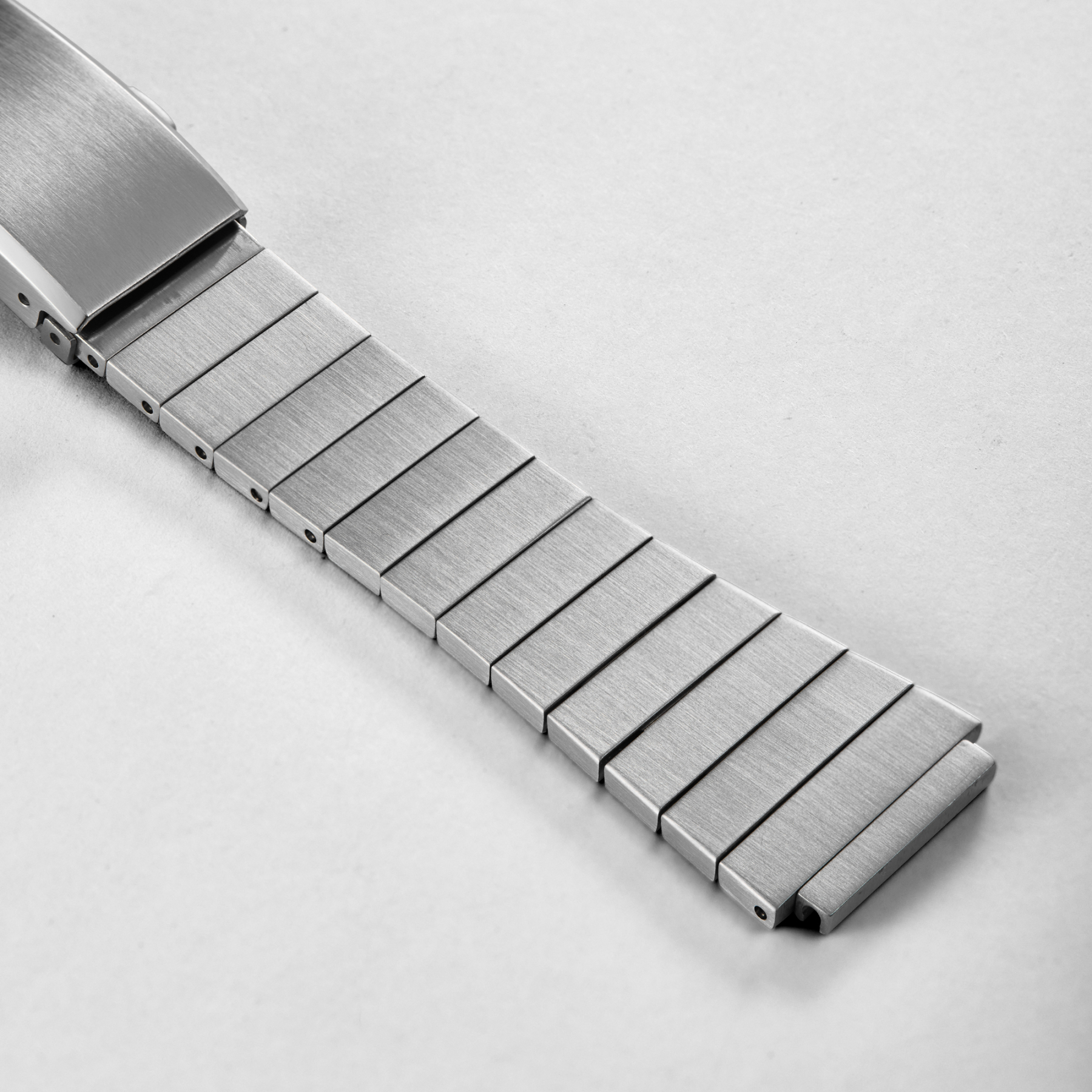 Bandoleer Bracelet for A168 & F-105W Series Modding Kits