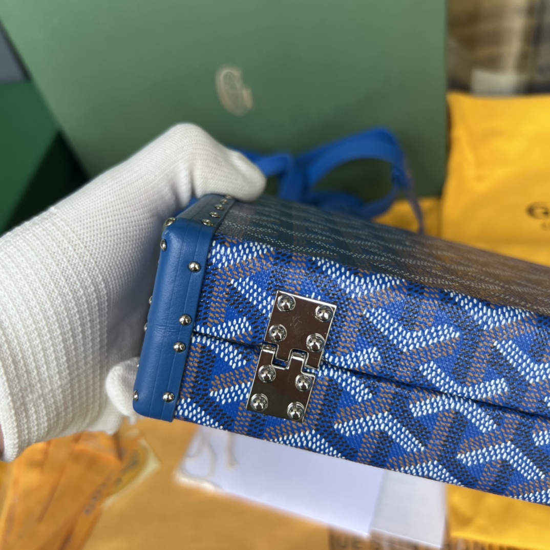 GOYARD