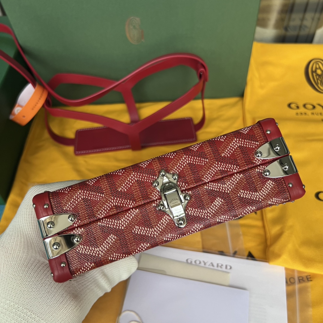 GOYARD