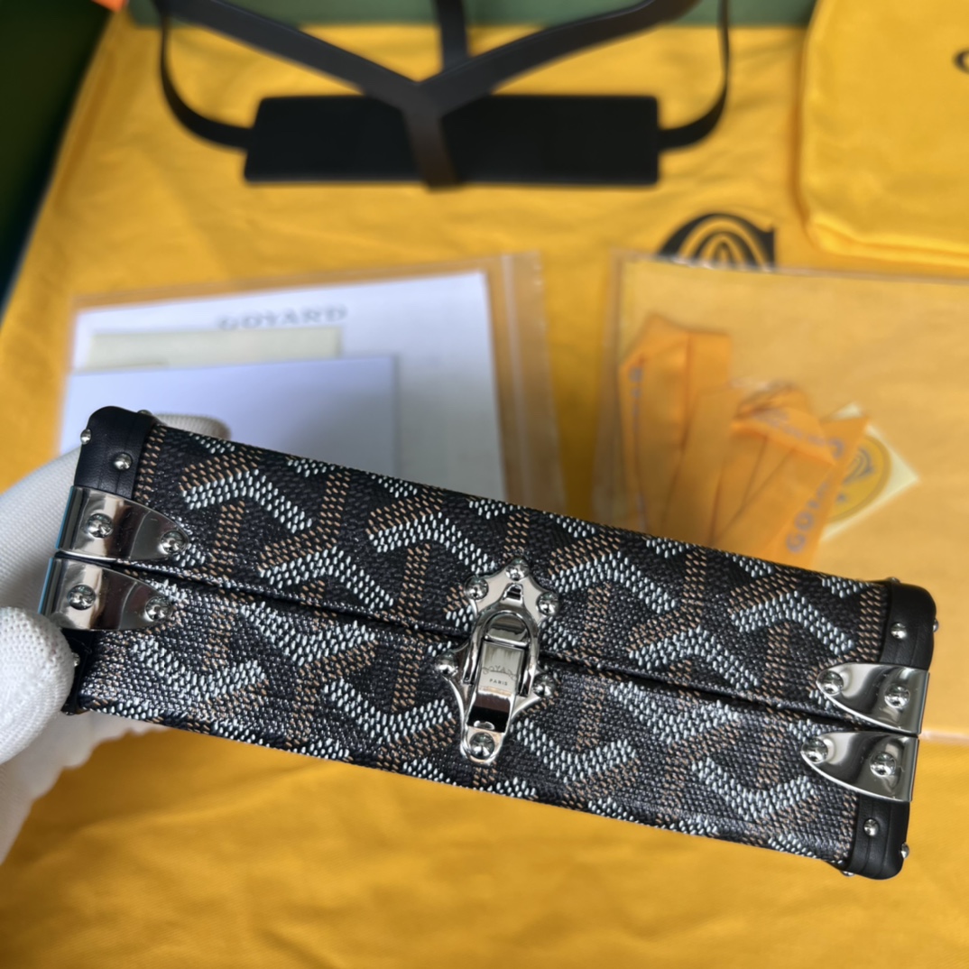 GOYARD