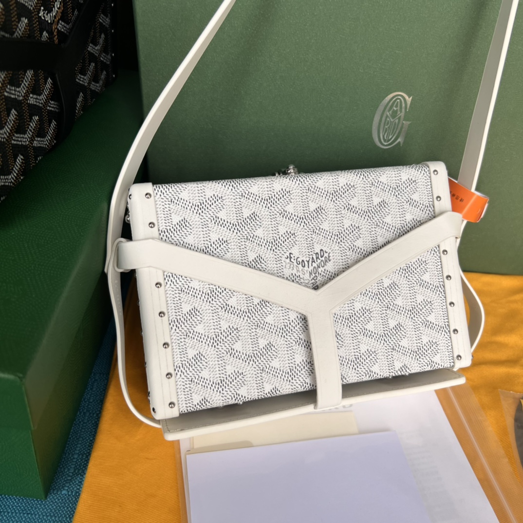 GOYARD