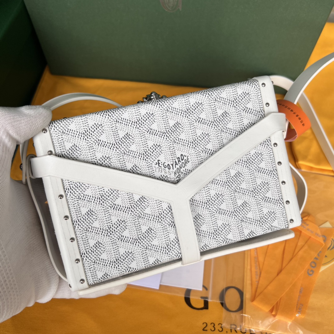 GOYARD