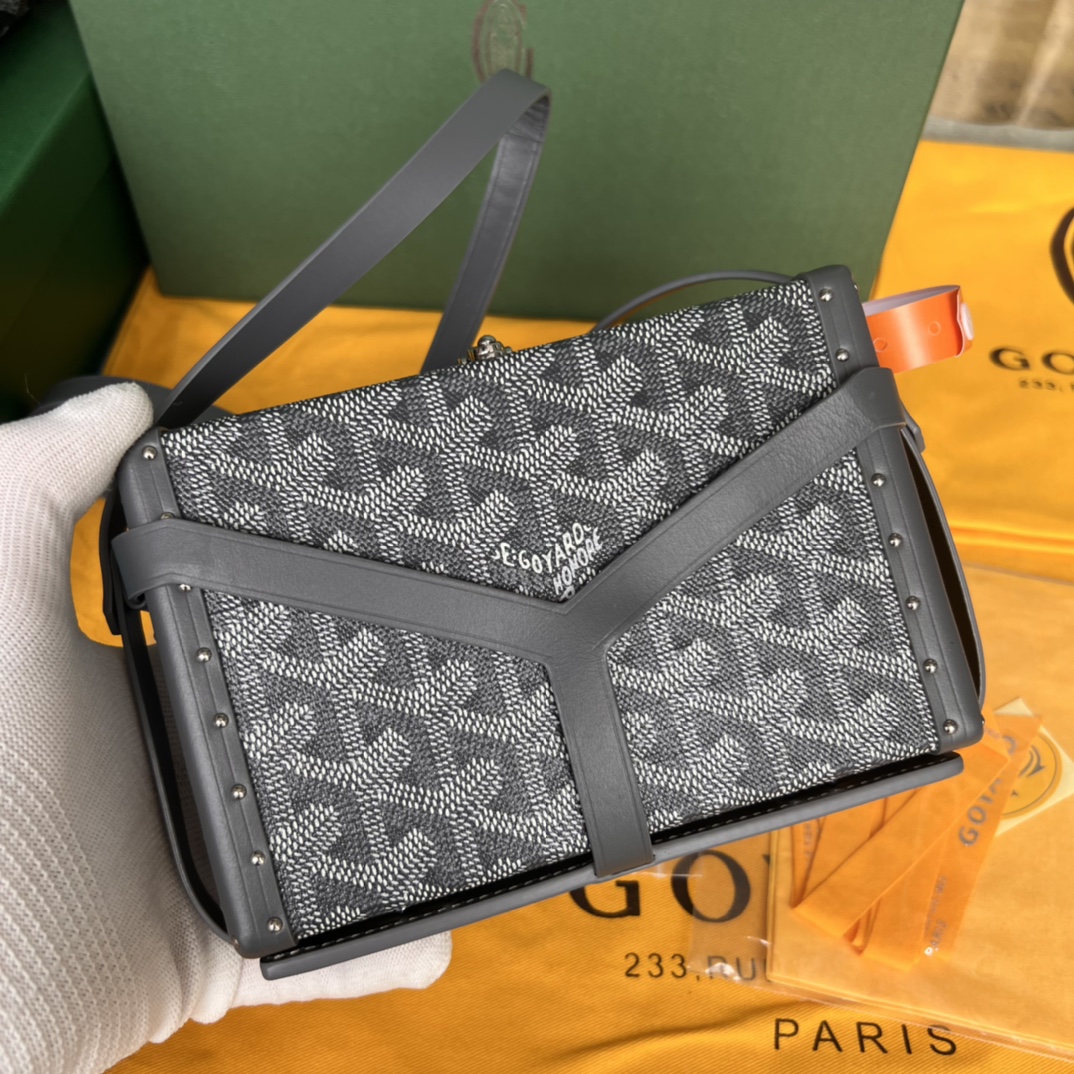 GOYARD
