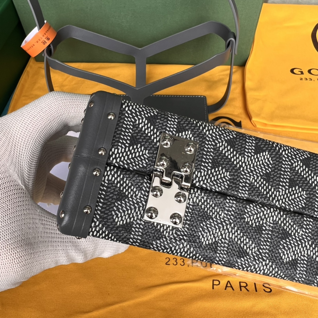 GOYARD