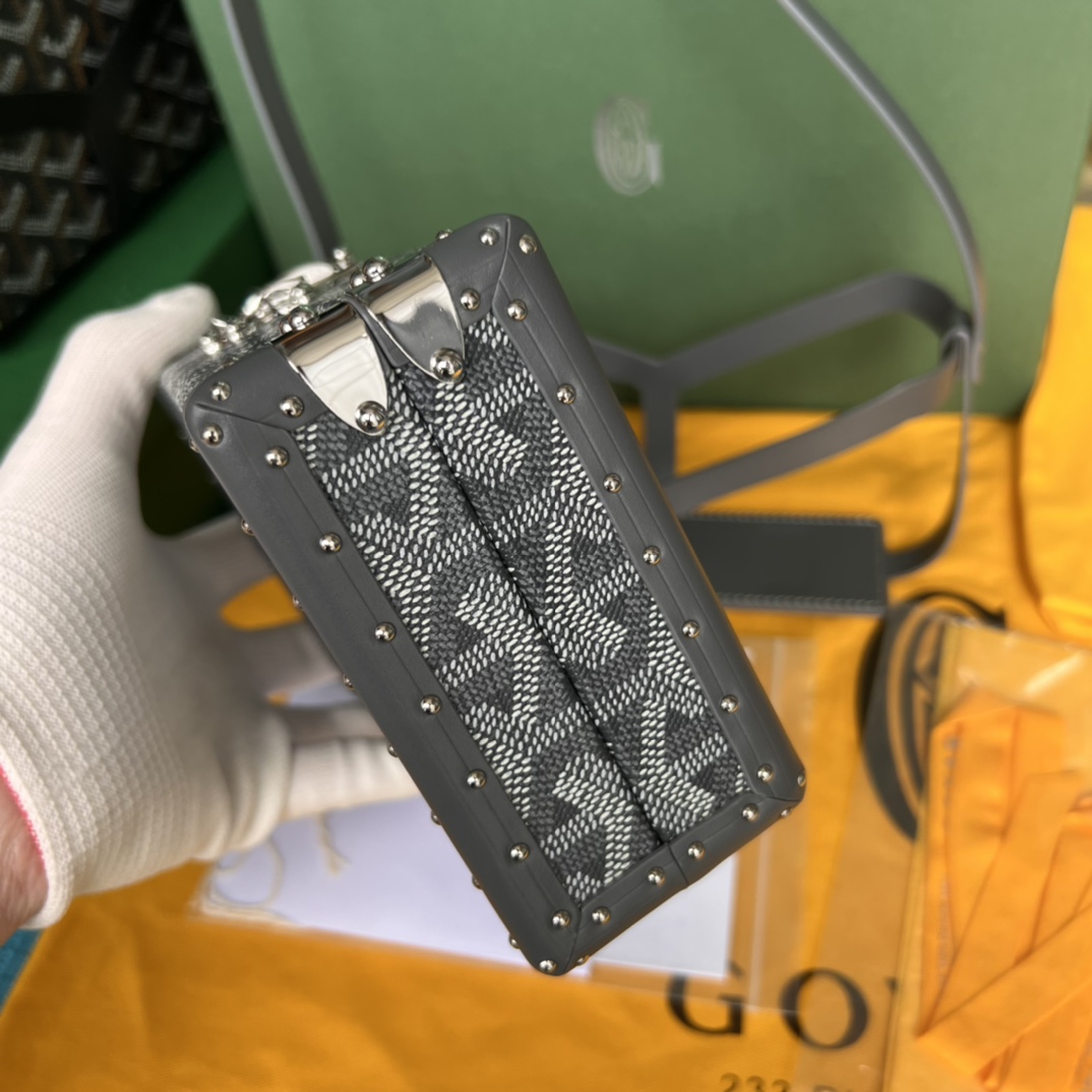GOYARD