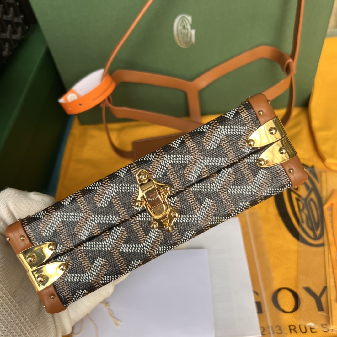 GOYARD