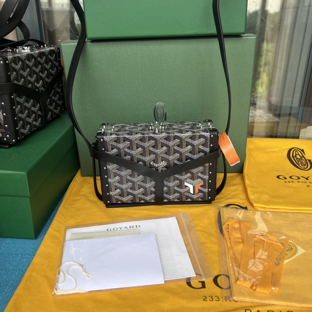 GOYARD