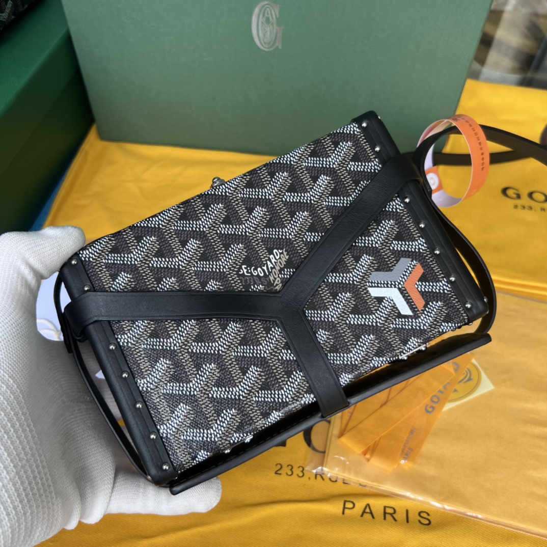 GOYARD
