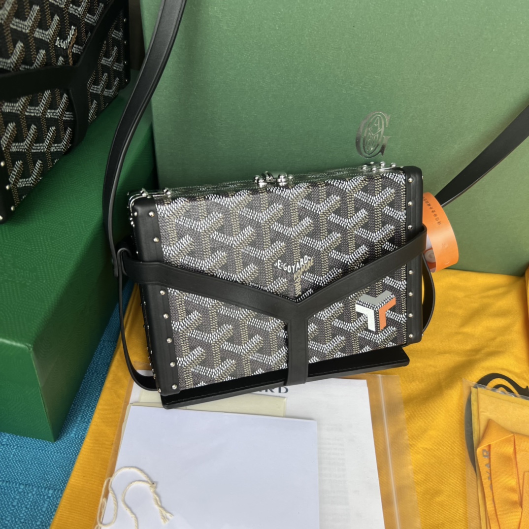 GOYARD