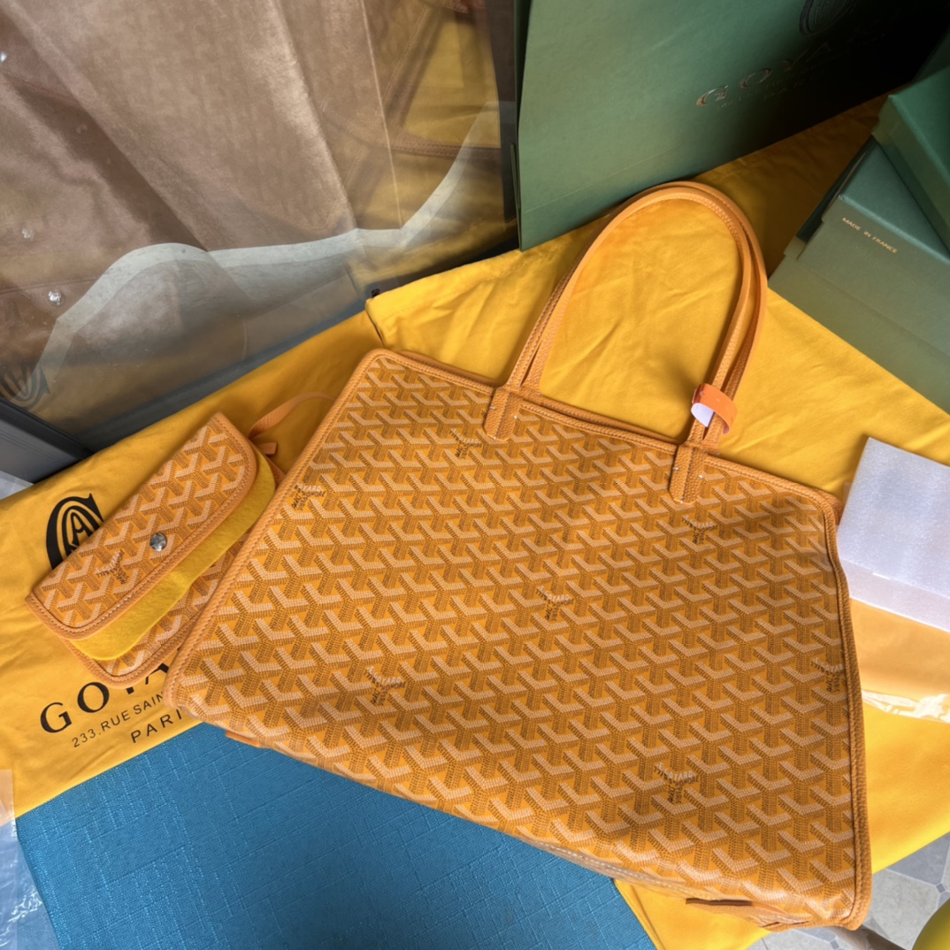 GOYARD