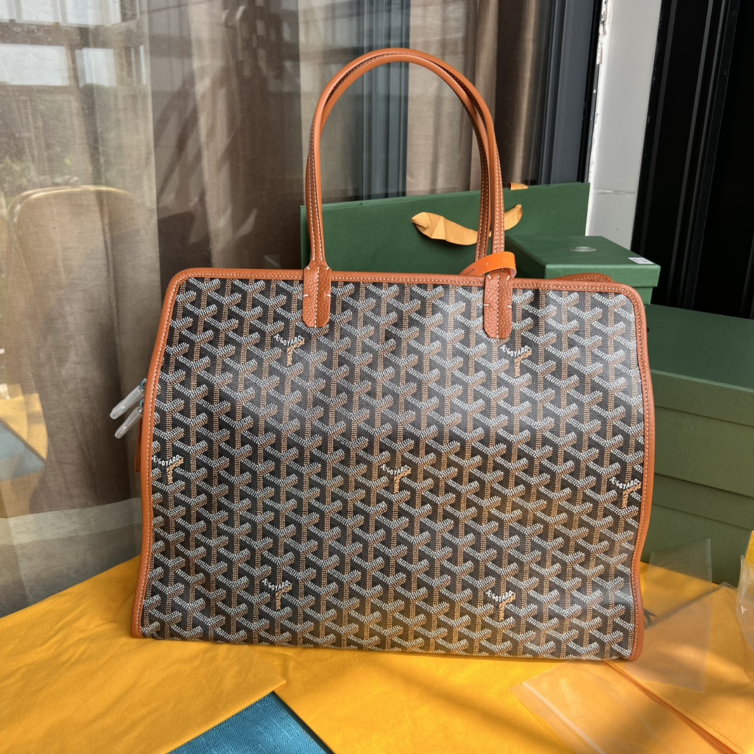 GOYARD