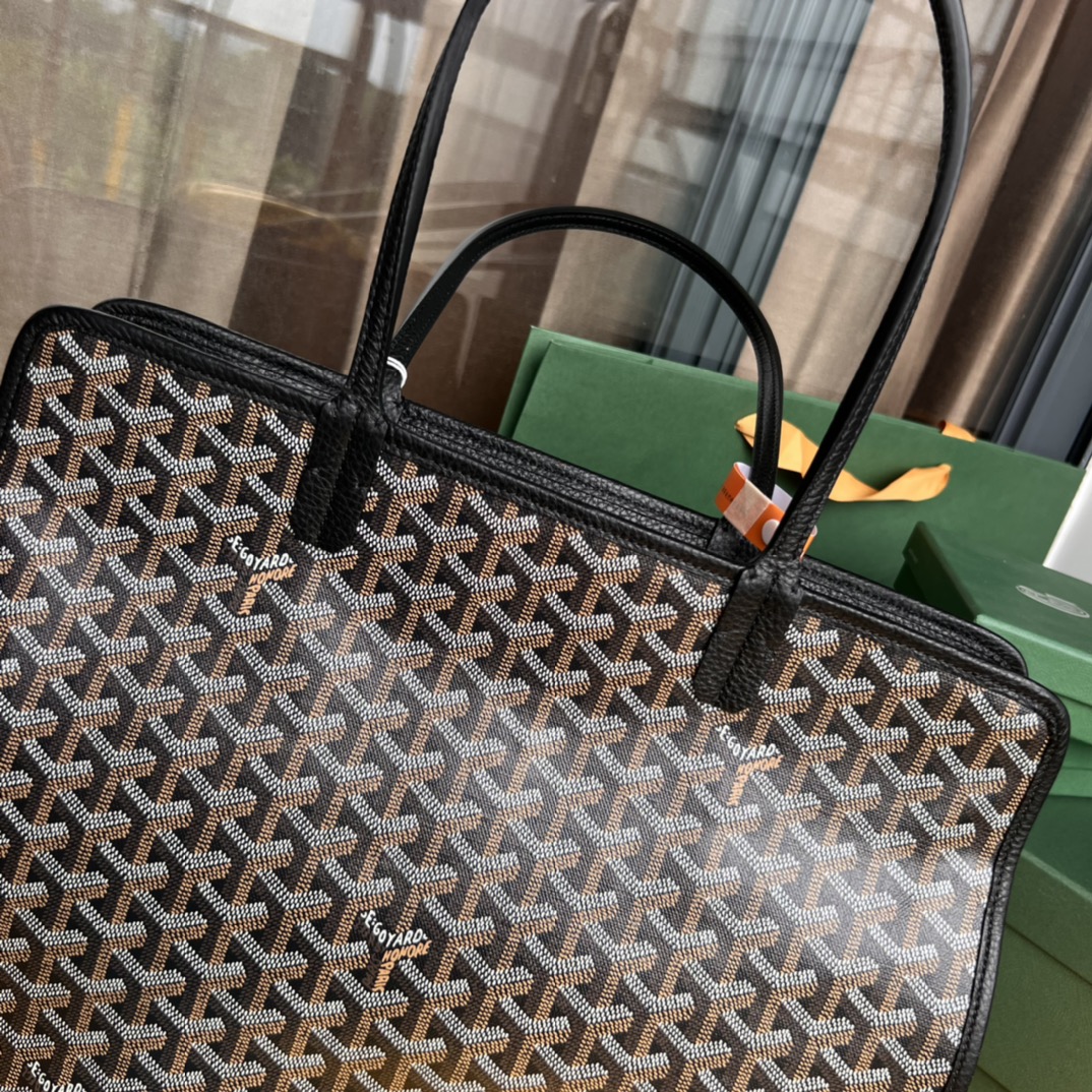 GOYARD