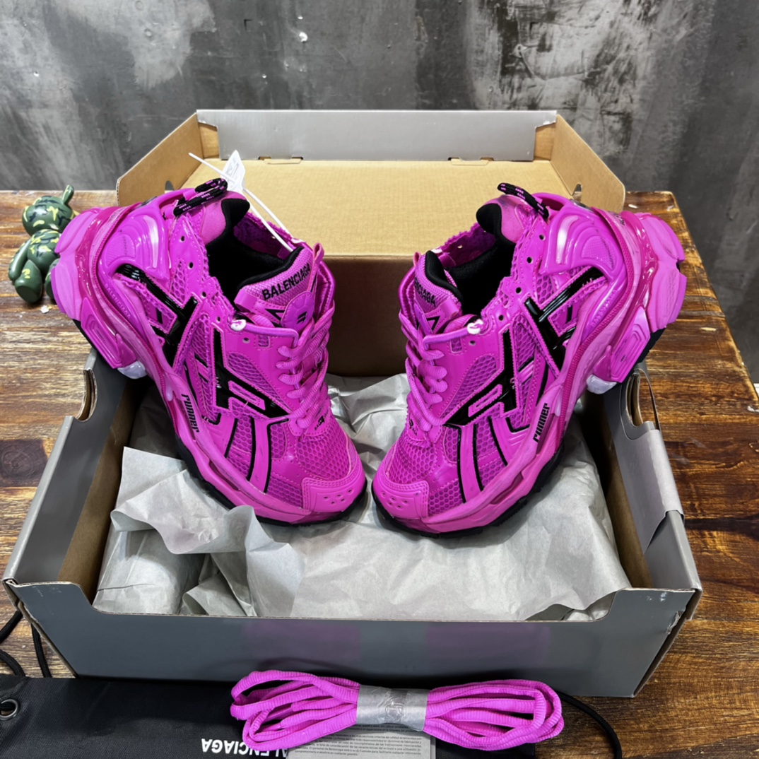 BALENCIAGA RUNNER 