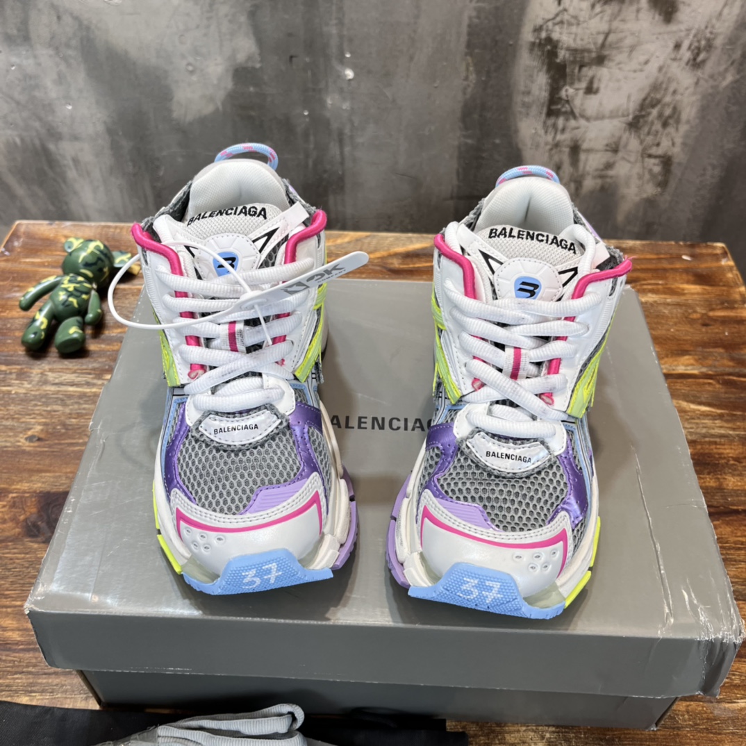 BALENCIAGA RUNNER 