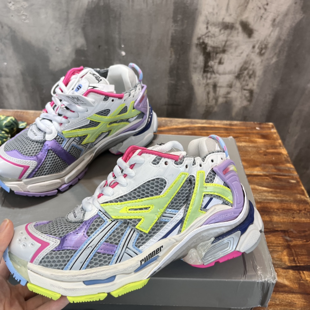 BALENCIAGA RUNNER 