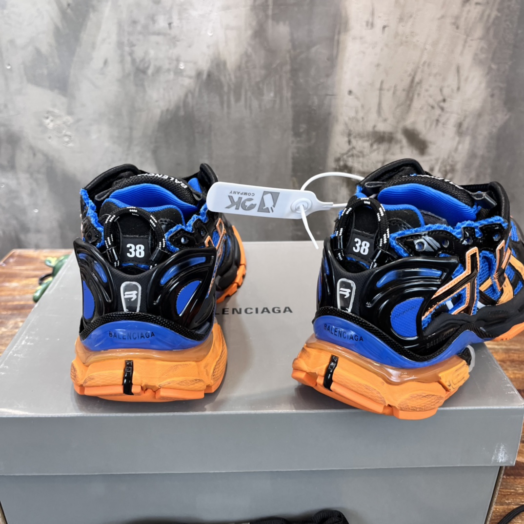BALENCIAGA RUNNER 