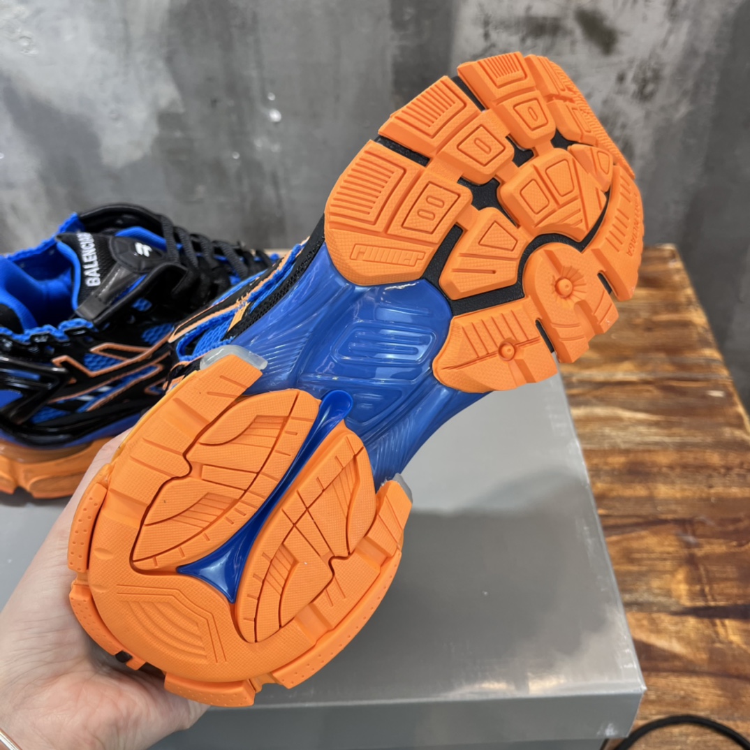 BALENCIAGA RUNNER 