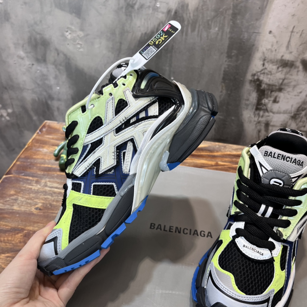BALENCIAGA RUNNER 