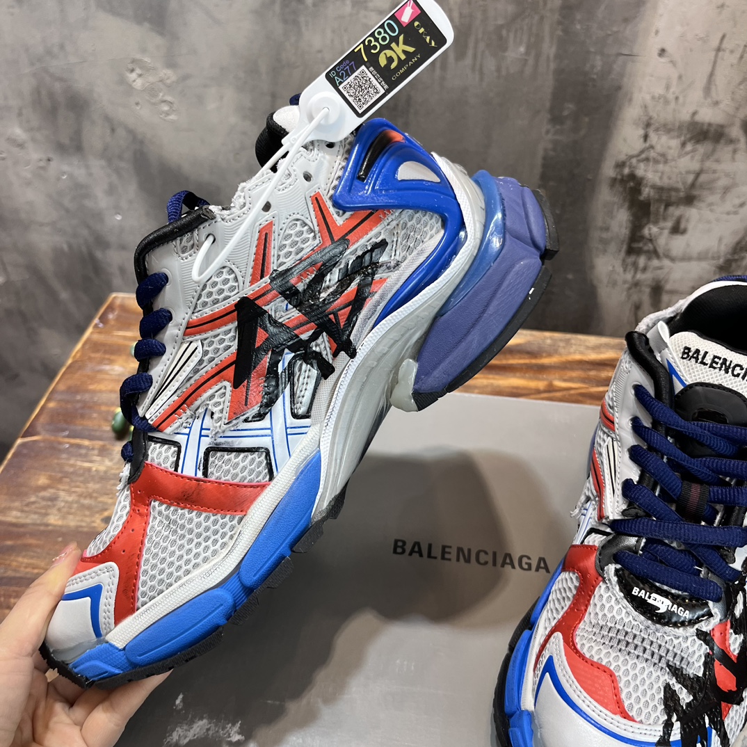 BALENCIAGA RUNNER 