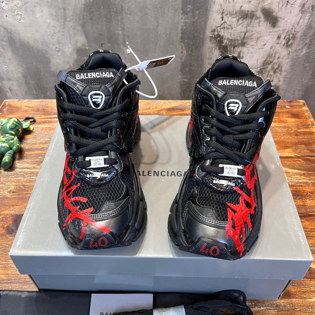 BALENCIAGA RUNNER 