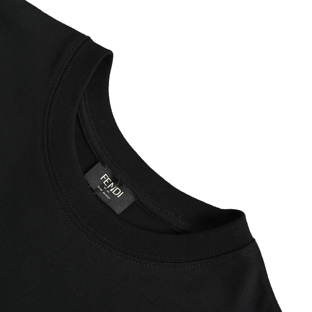 FENDI T-shirt