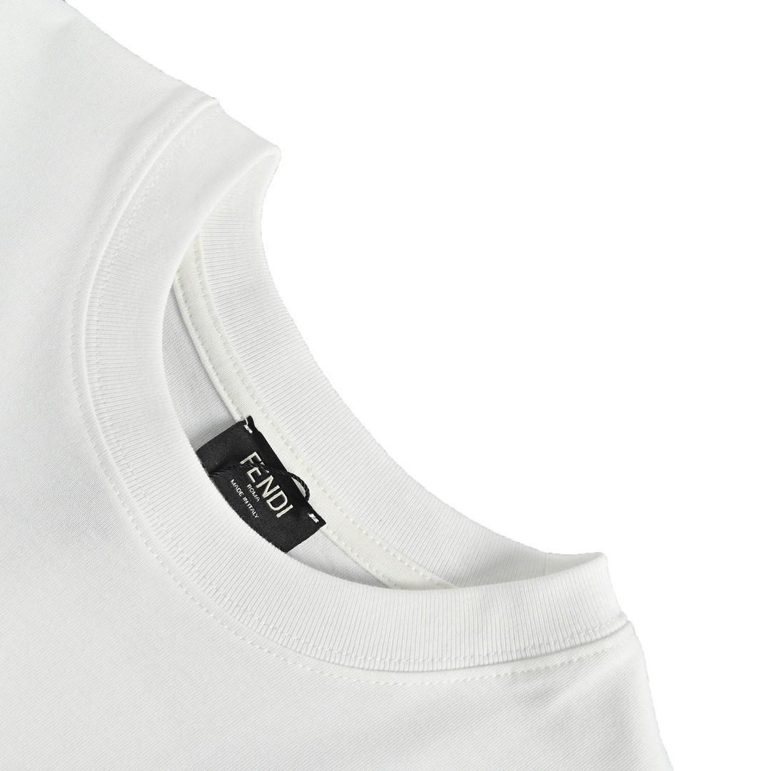 FENDI T-shirt