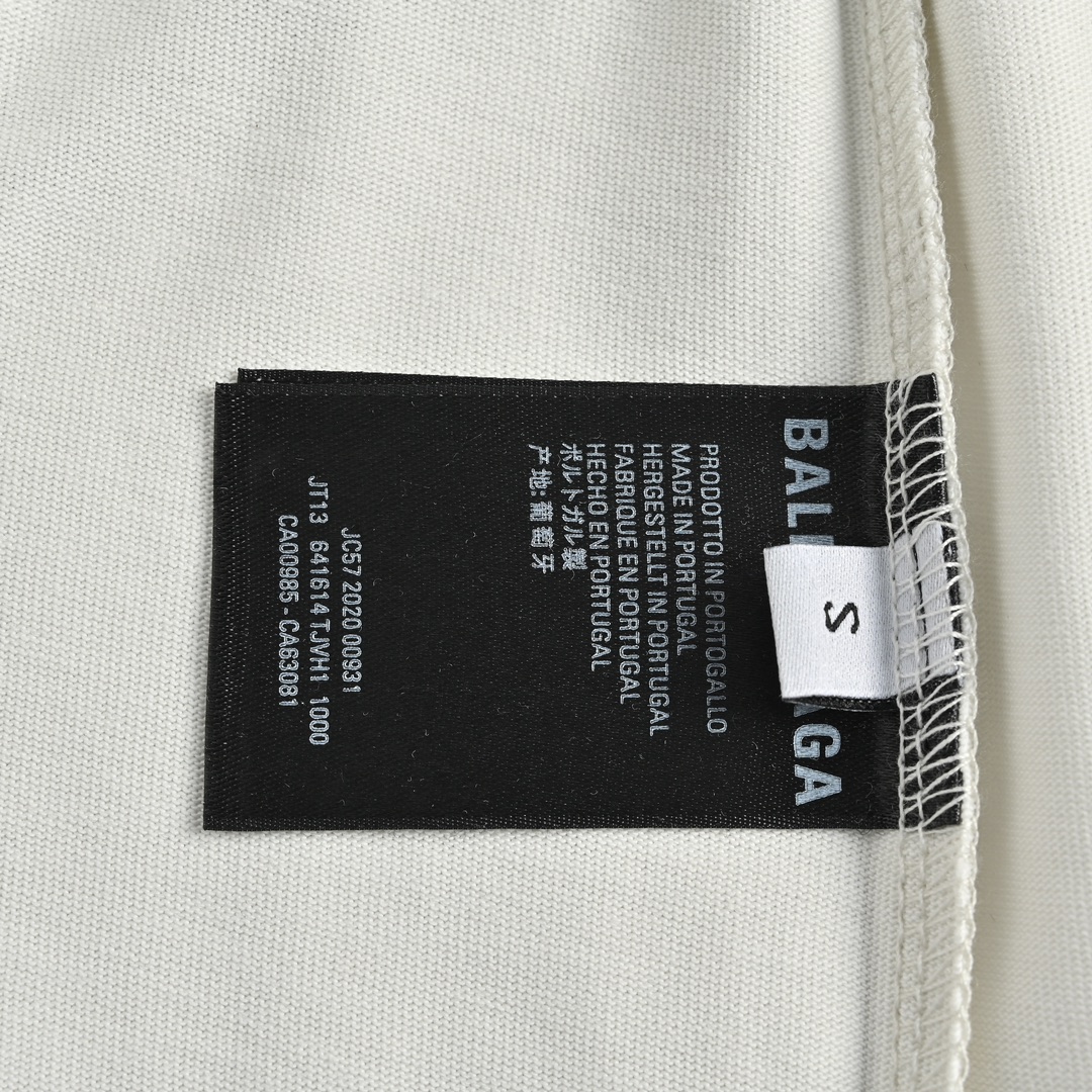 BALENCIAGA T-Shirt