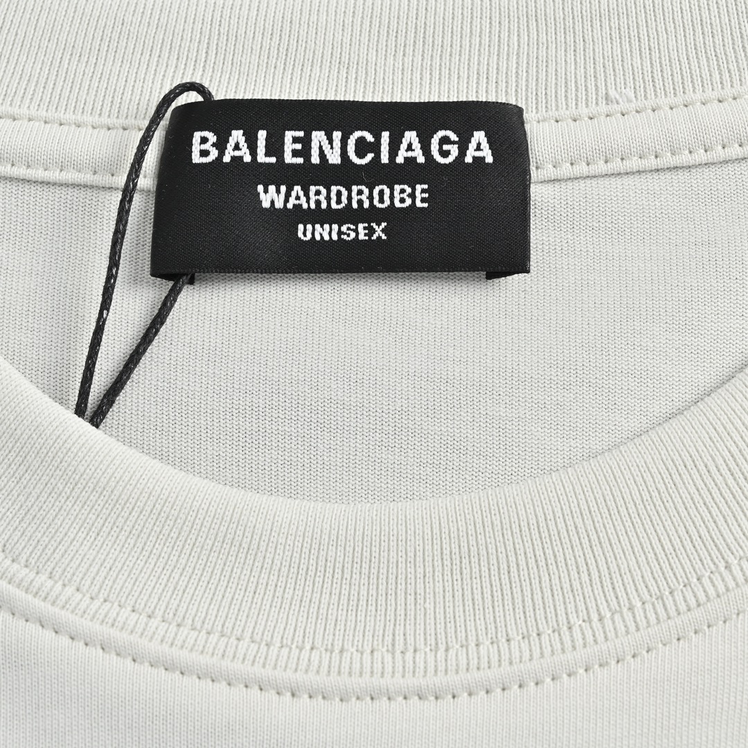 BALENCIAGA T-Shirt
