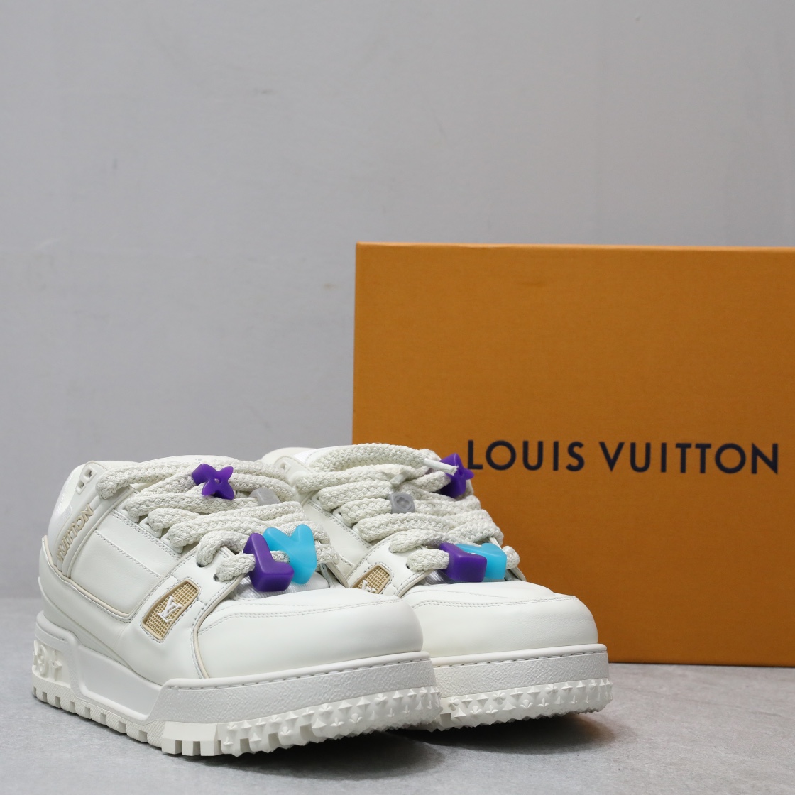 LOUIS VUITTON TRAINERS 