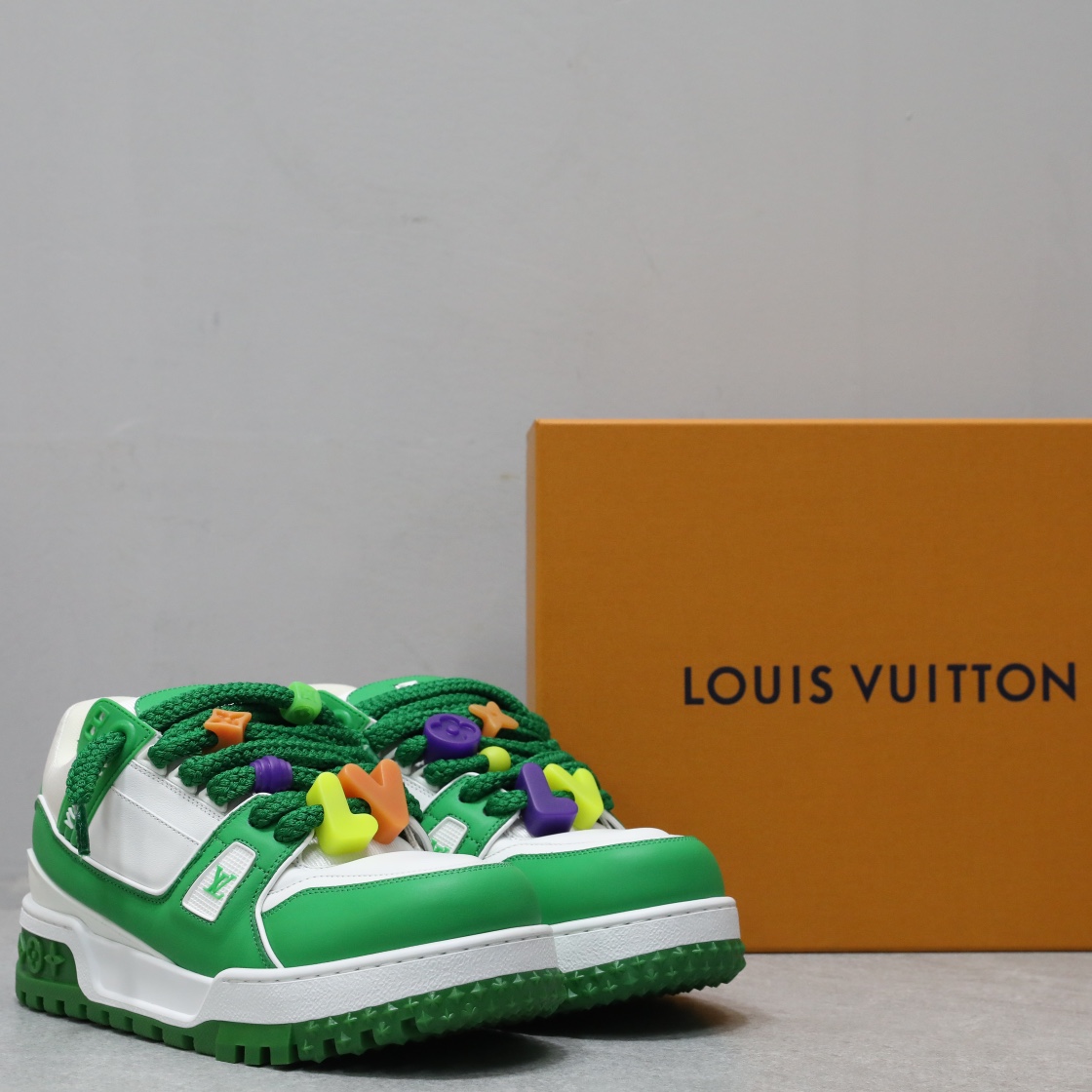 LOUIS VUITTON TRAINERS 