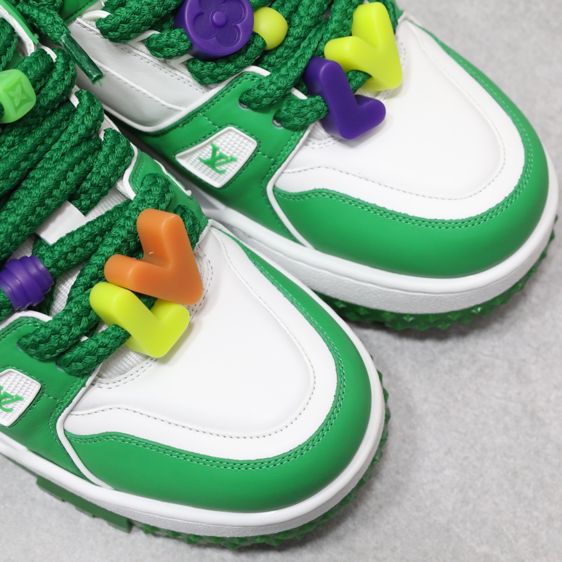 LOUIS VUITTON TRAINERS 