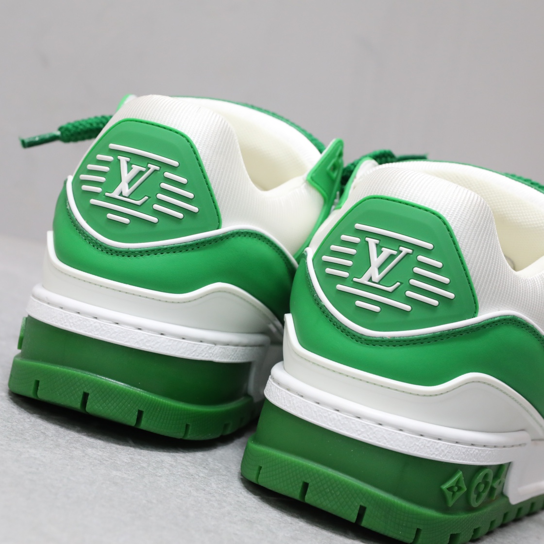 LOUIS VUITTON TRAINERS 