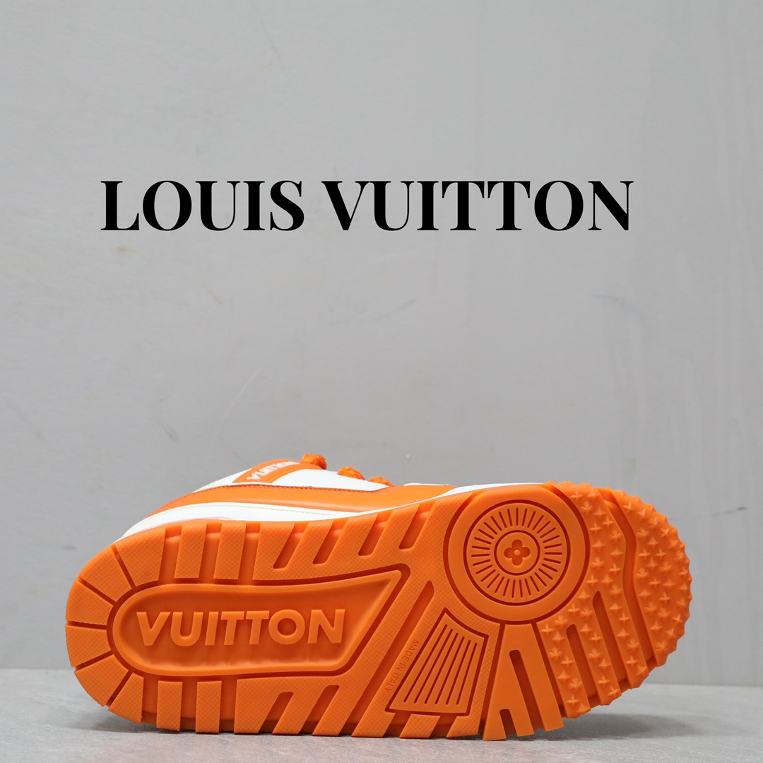 LOUIS VUITTON TRAINERS 