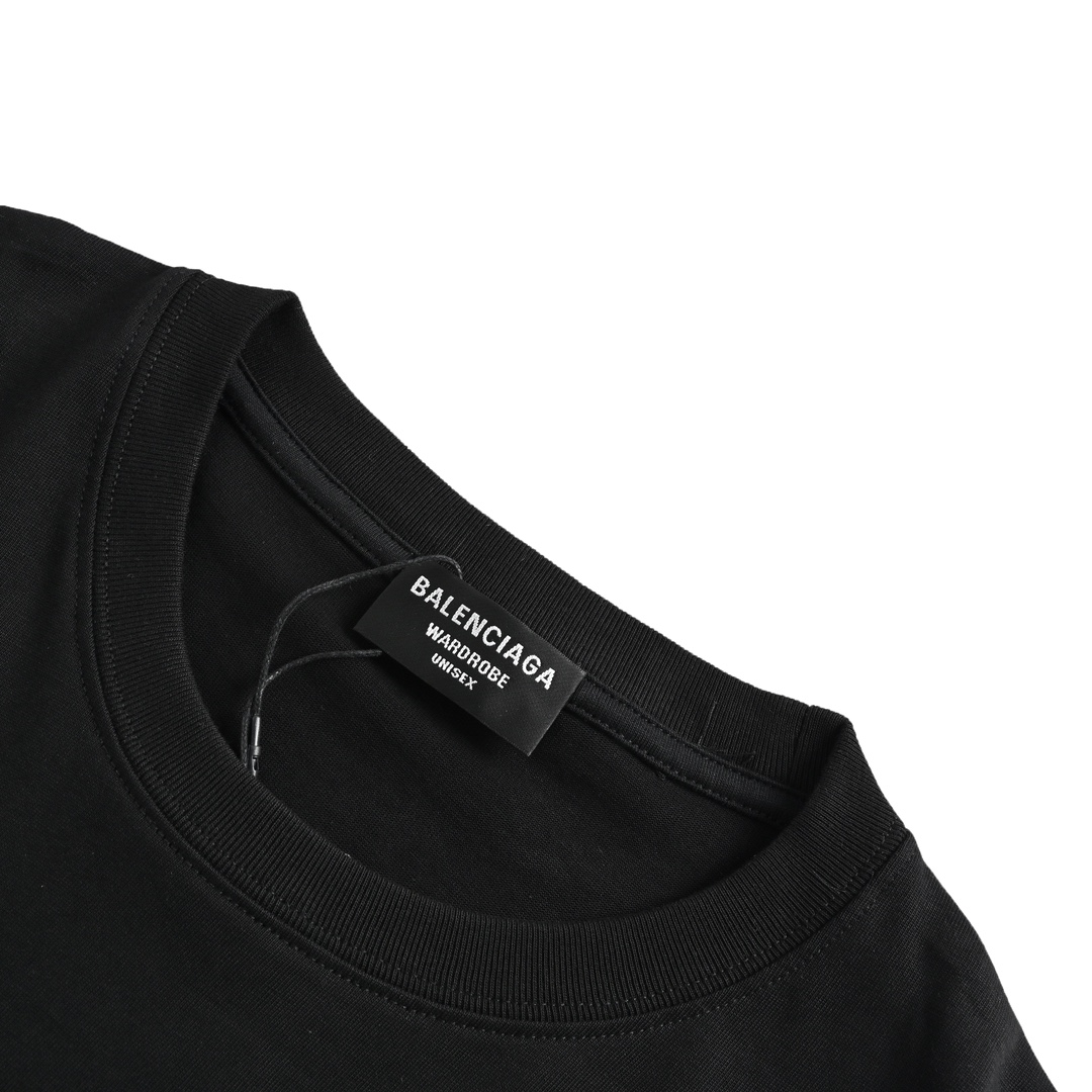 BALENCIAGA T-Shirt