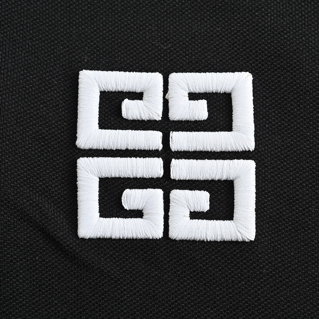GIVENCHY POLO