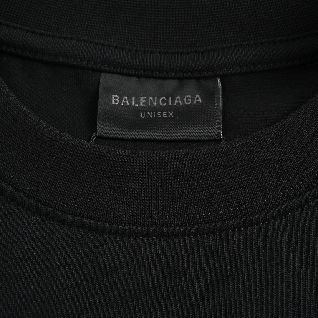 BALENCIAGA T-Shirt