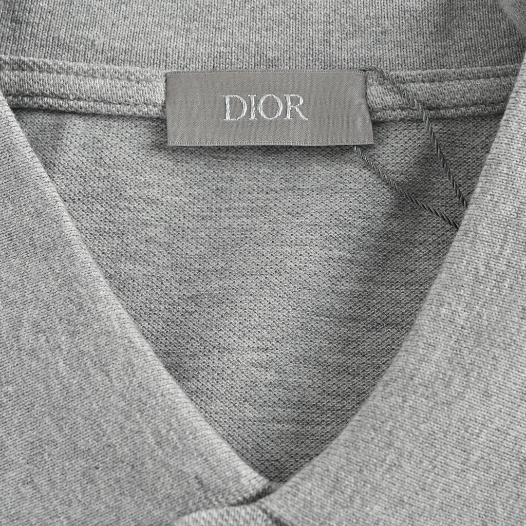 DIOR T-SHIRT