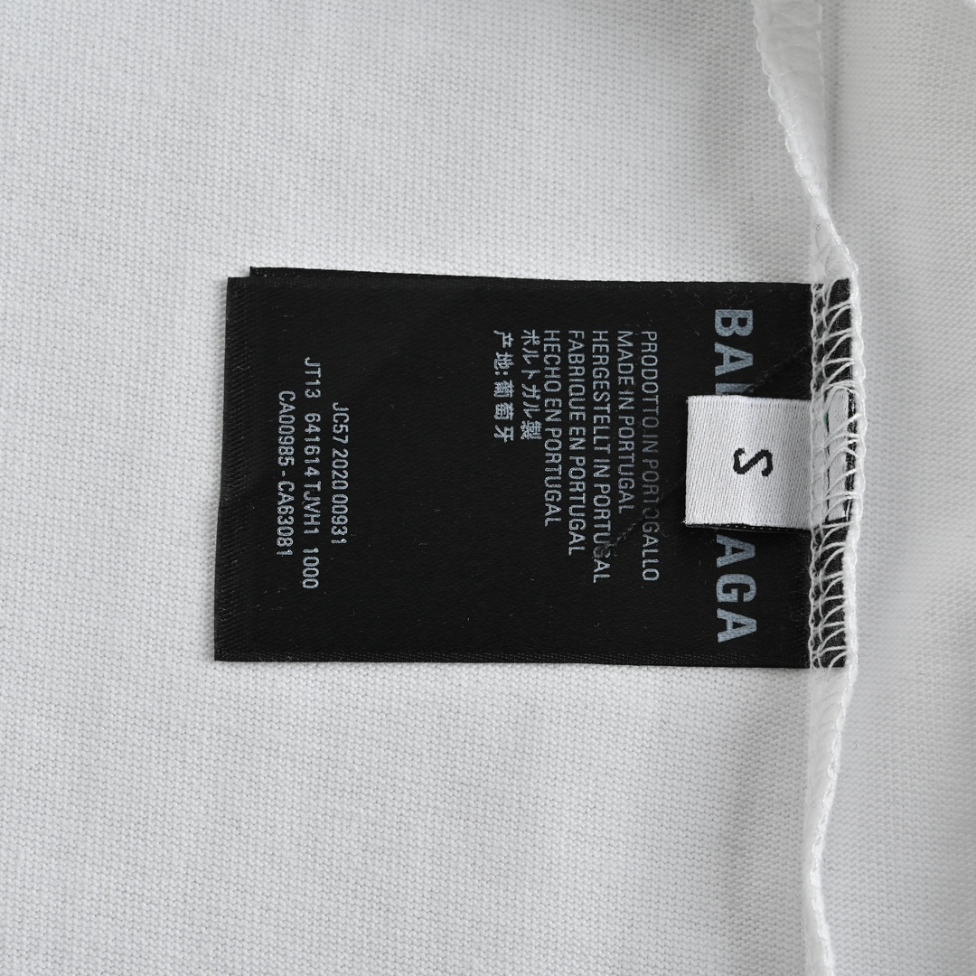 BALENCIAGA T-Shirt
