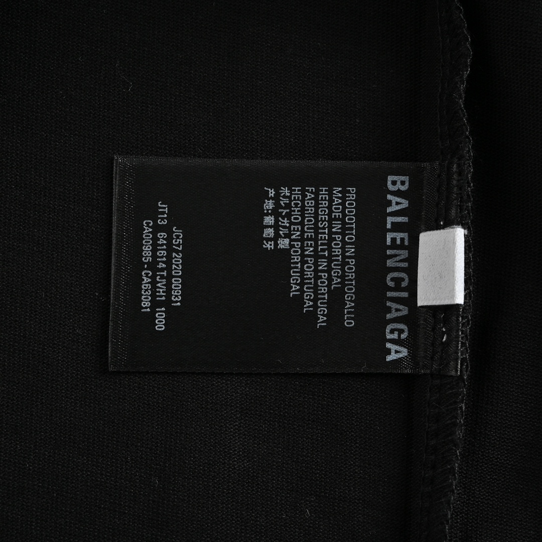 BALENCIAGA T-Shirt