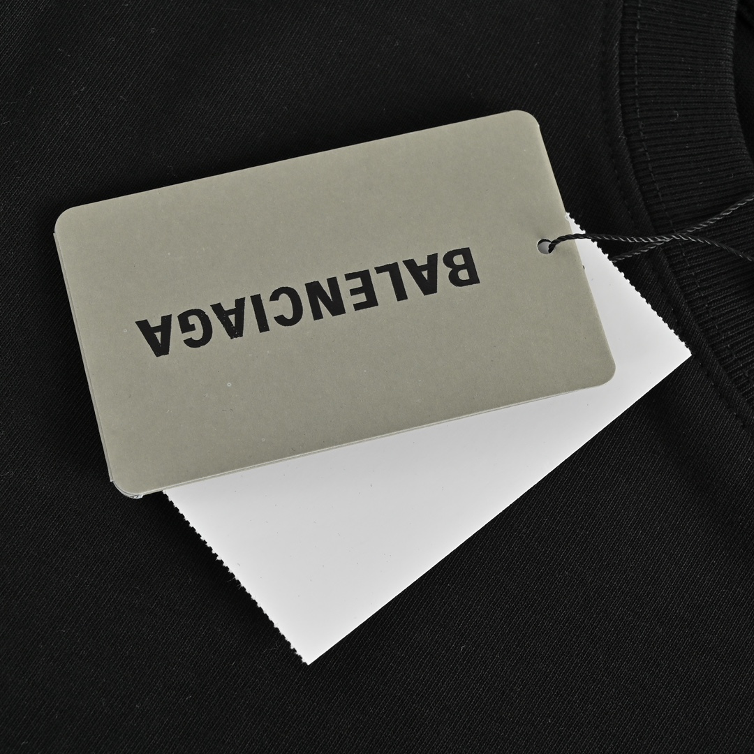 BALENCIAGA T-Shirt