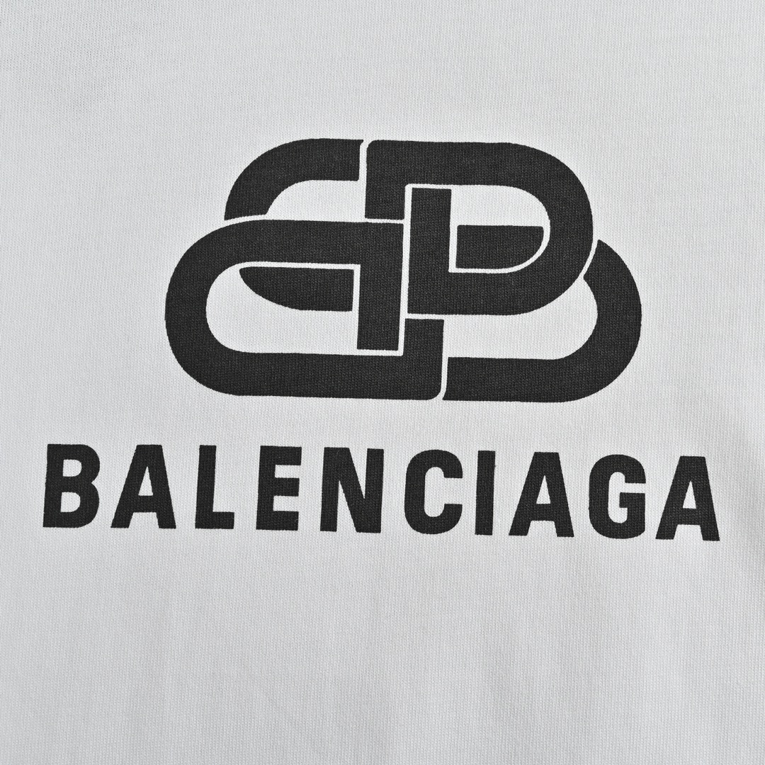 BALENCIAGA T-Shirt
