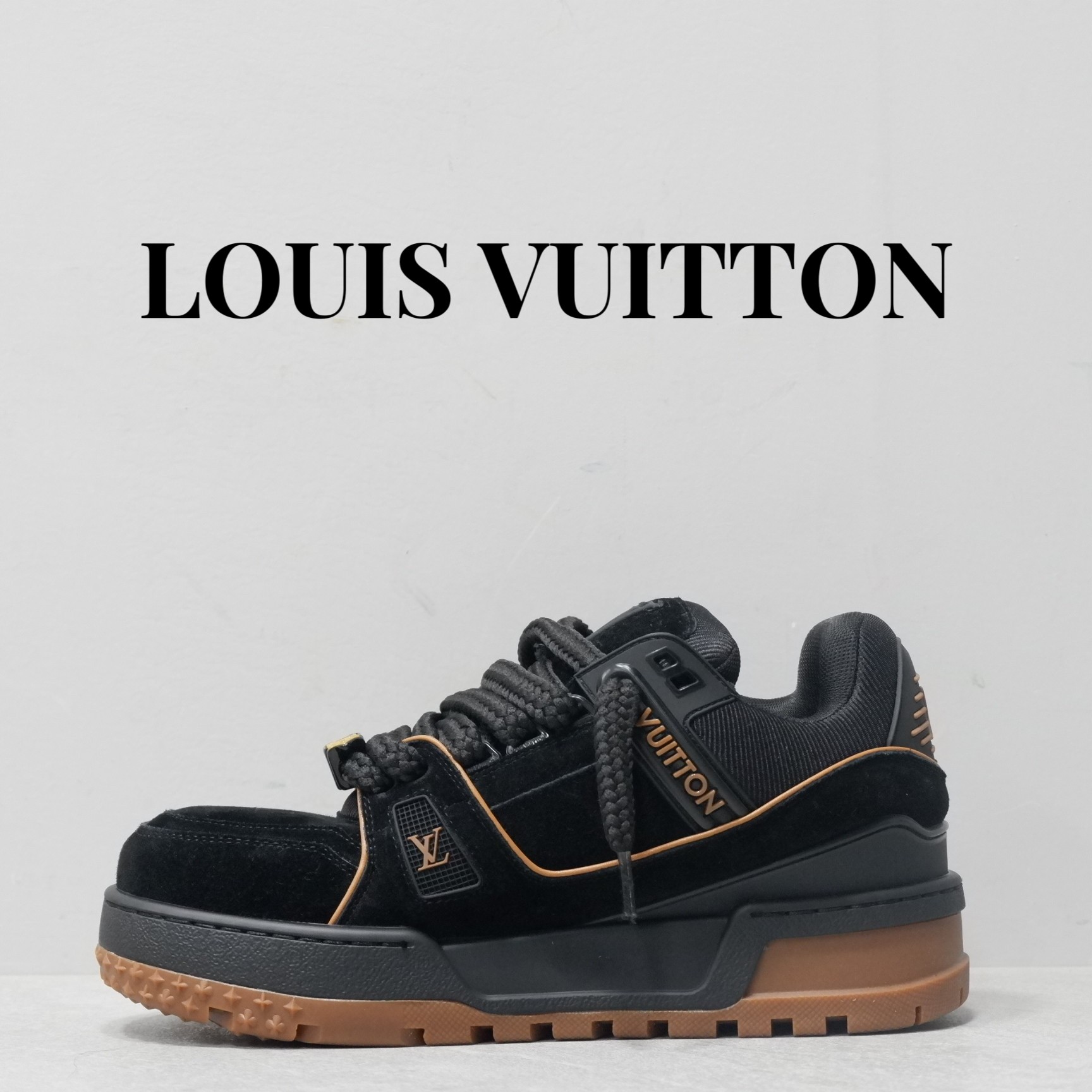 LOUIS VUITTON TRAINERS 