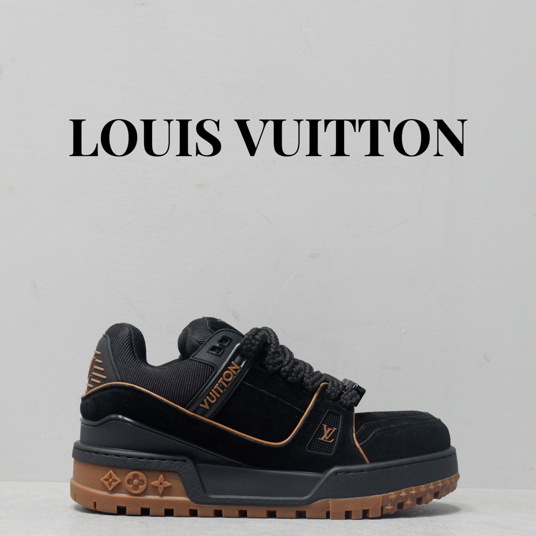 LOUIS VUITTON TRAINERS 