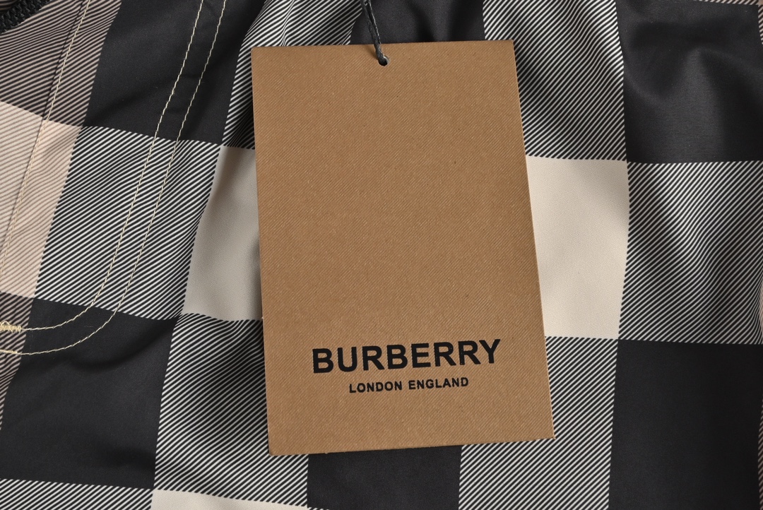 BURBERRY Short