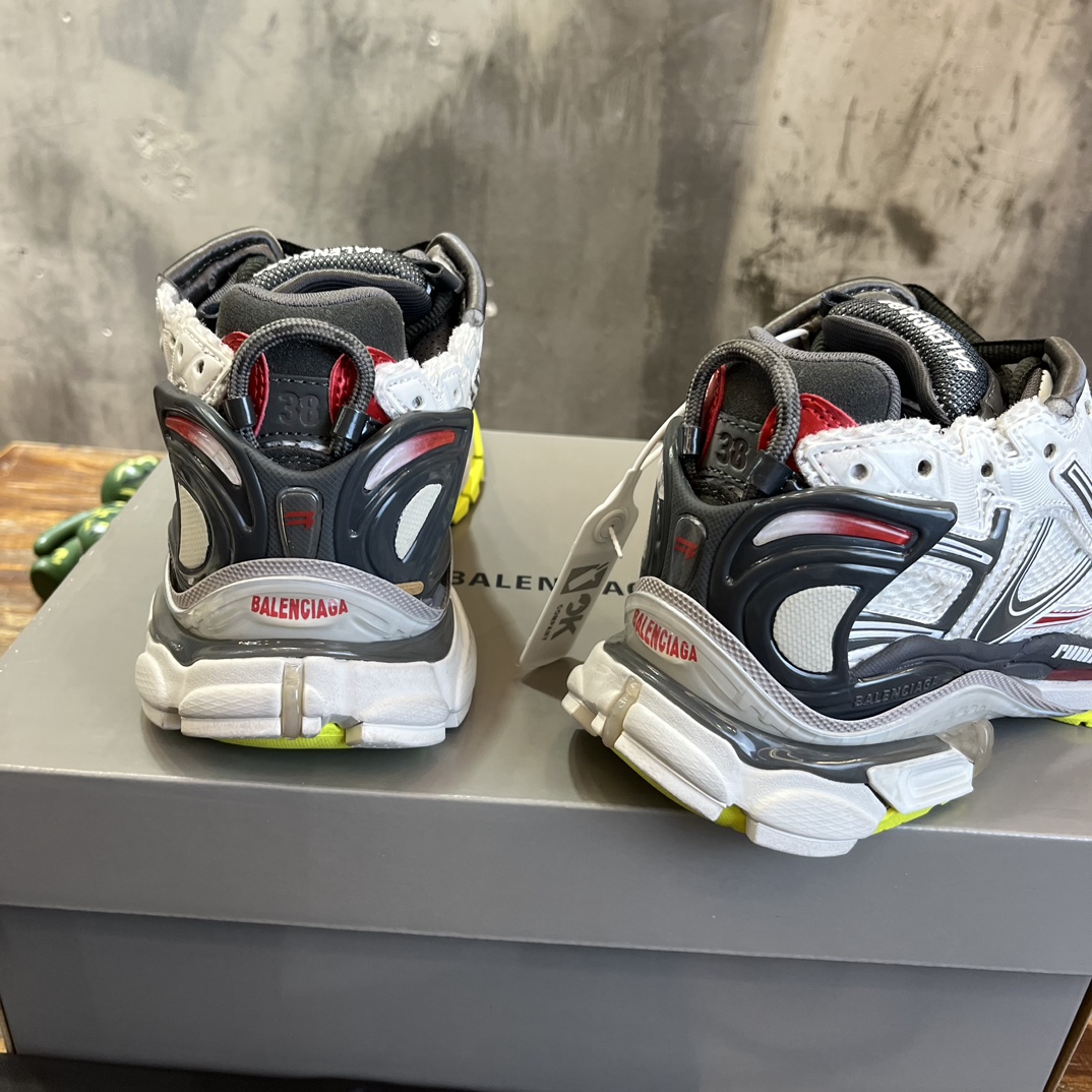 BALENCIAGA RUNNER 