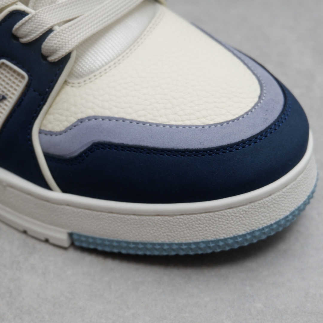 LOUIS VUITTON TRAINERS 