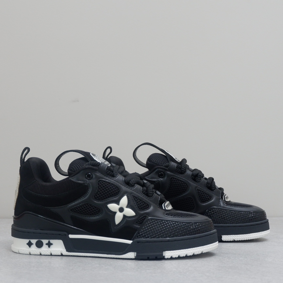 LOUIS VUITTON SKATE SNEAKER 