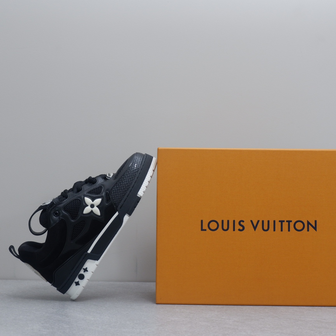 LOUIS VUITTON SKATE SNEAKER 