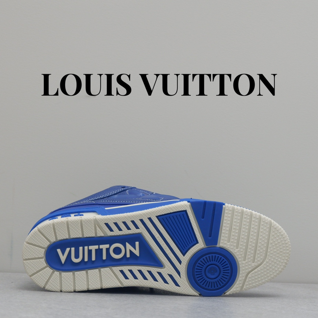 LOUIS VUITTON SKATE SNEAKER 